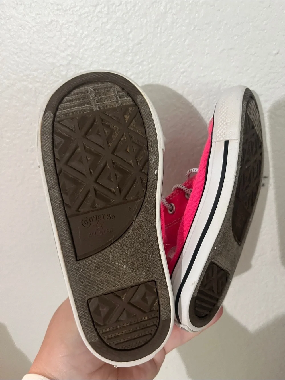 Converse Hi Tops Chucks Size 9 Hot Pink